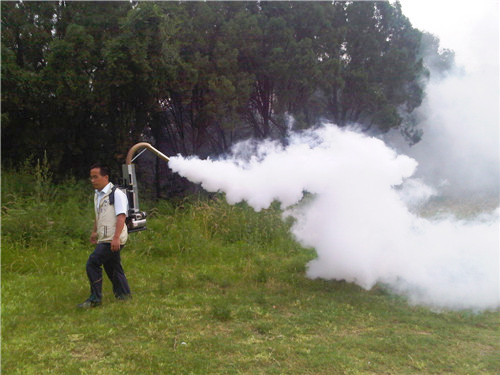 backpack thermal fogger longrayfog.jpg